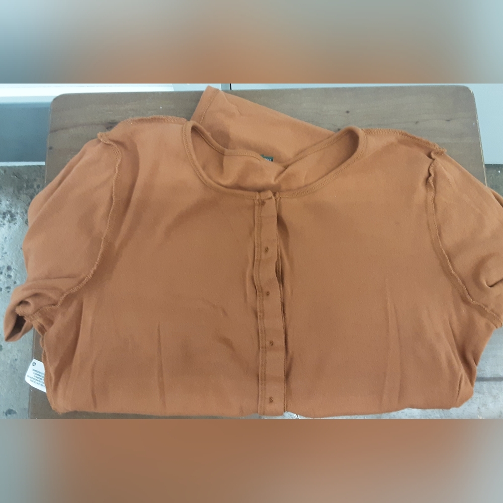 Wild Fable Brown Button Front Crop Top. Size L. - Picture 6 of 6